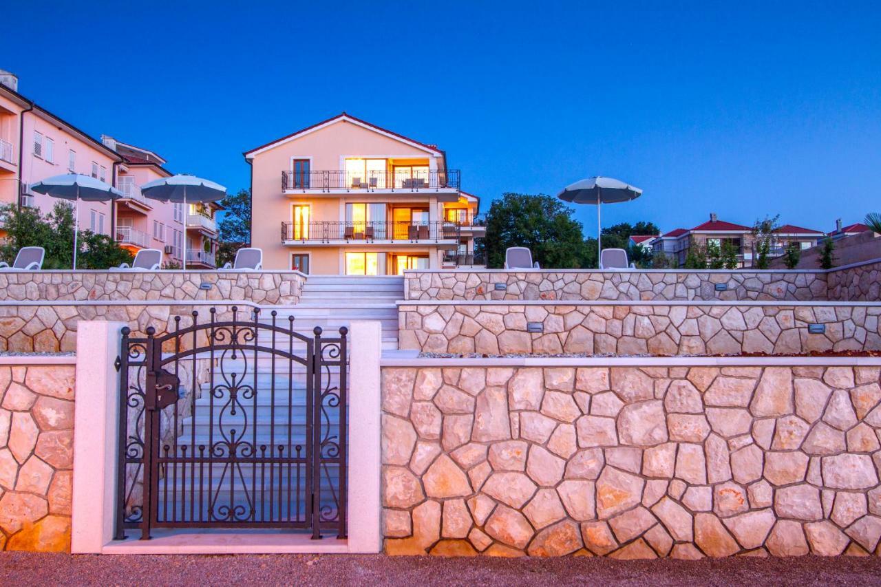 Luxury Apartments Villa Matea 1 Malinska Exteriör bild